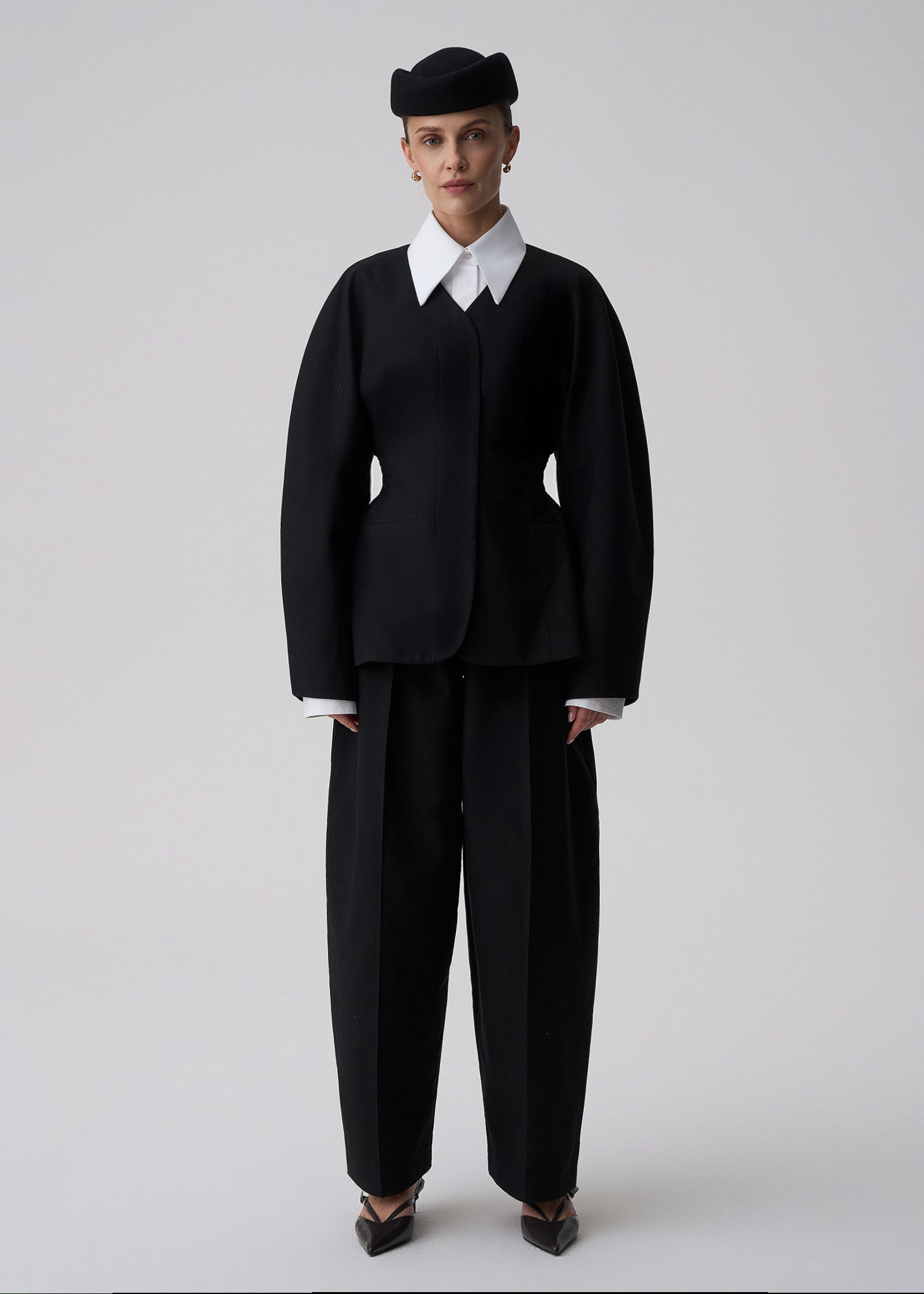 SPODNIE AMADEUS BLACK LECOLLET