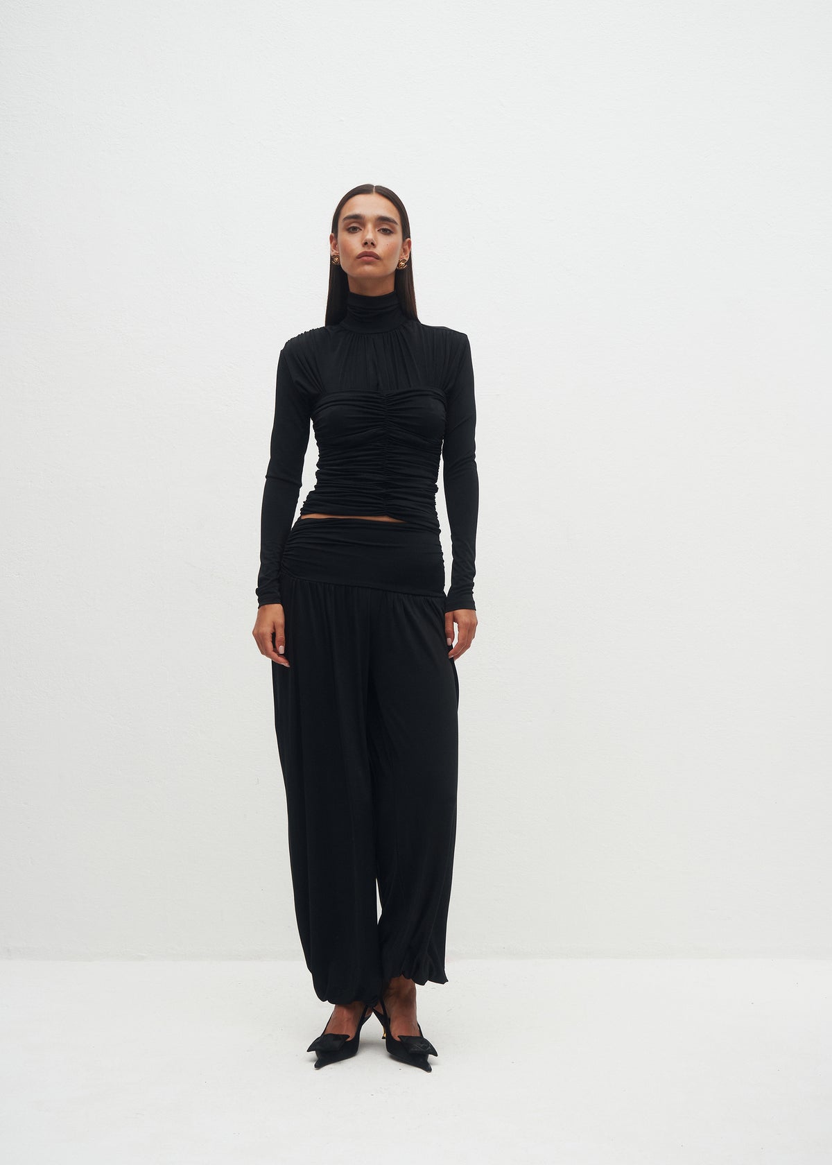 ELEONORA BLACK BLOUSE