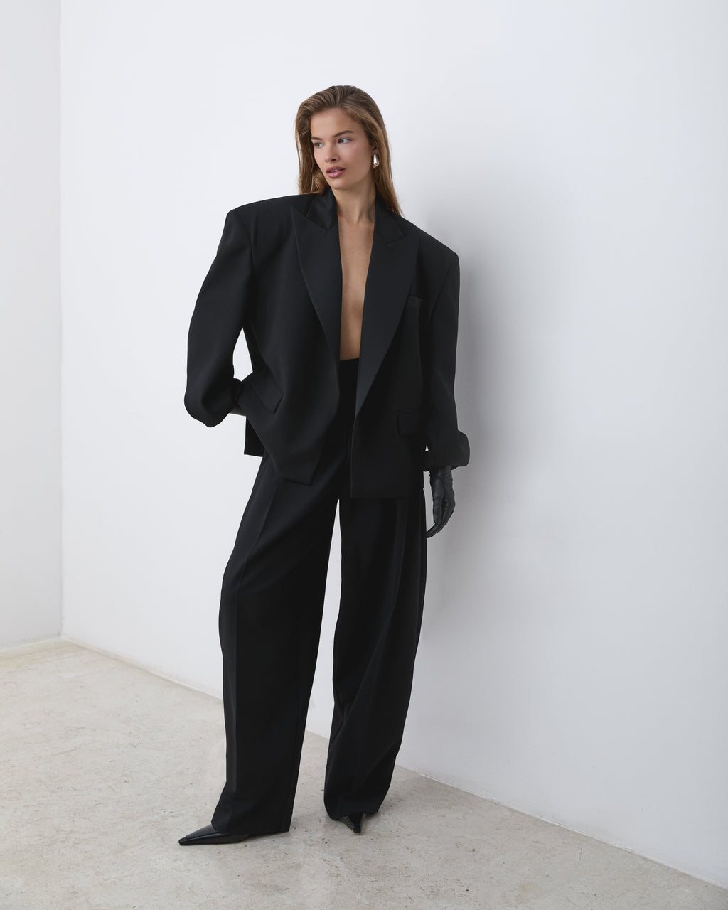 SPODNIE AMADEUS WOOL BLACK LECOLLET