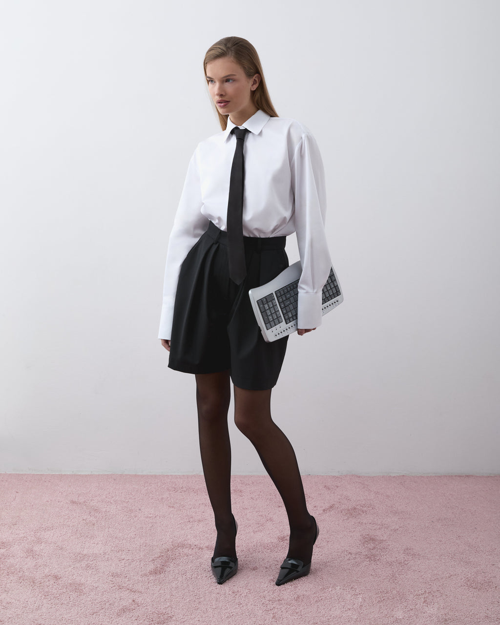 SZORTY DEZO BLACK LECOLLET