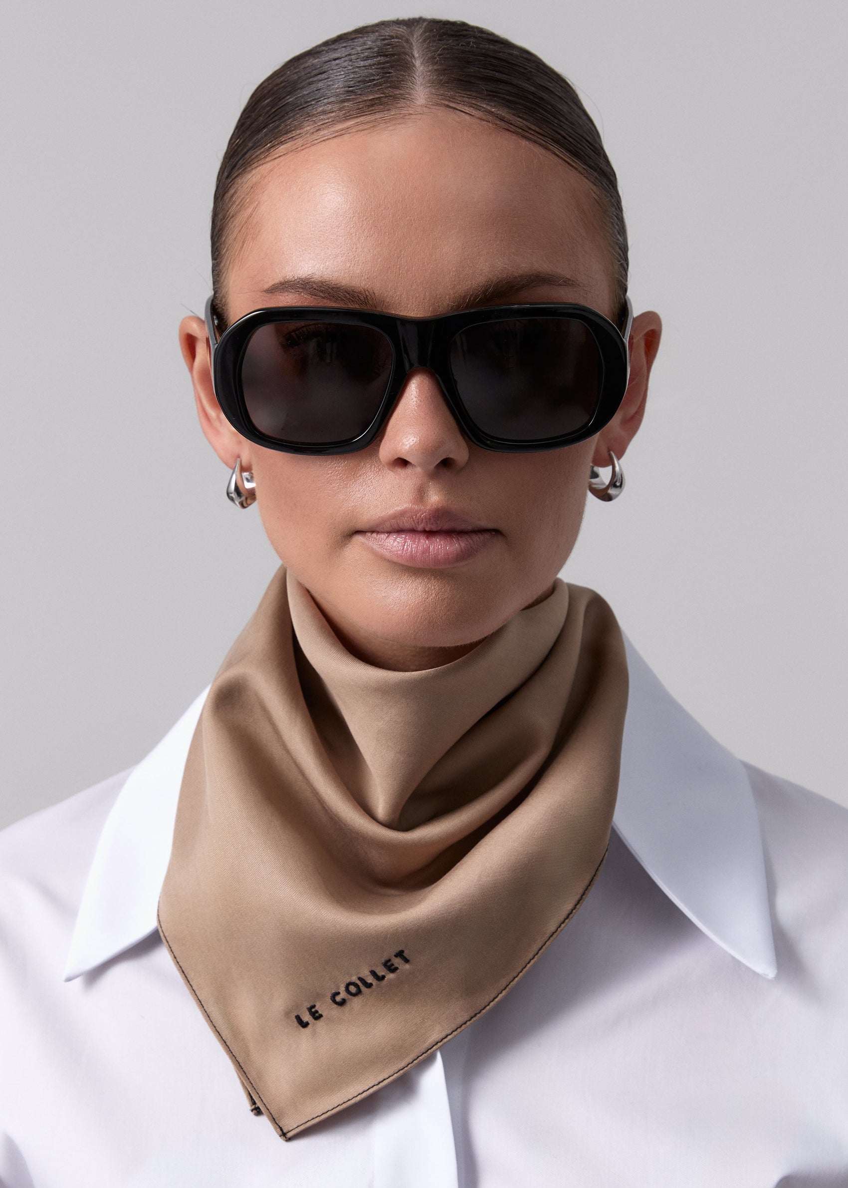 APASZKA ARREA BEIGE LECOLLET