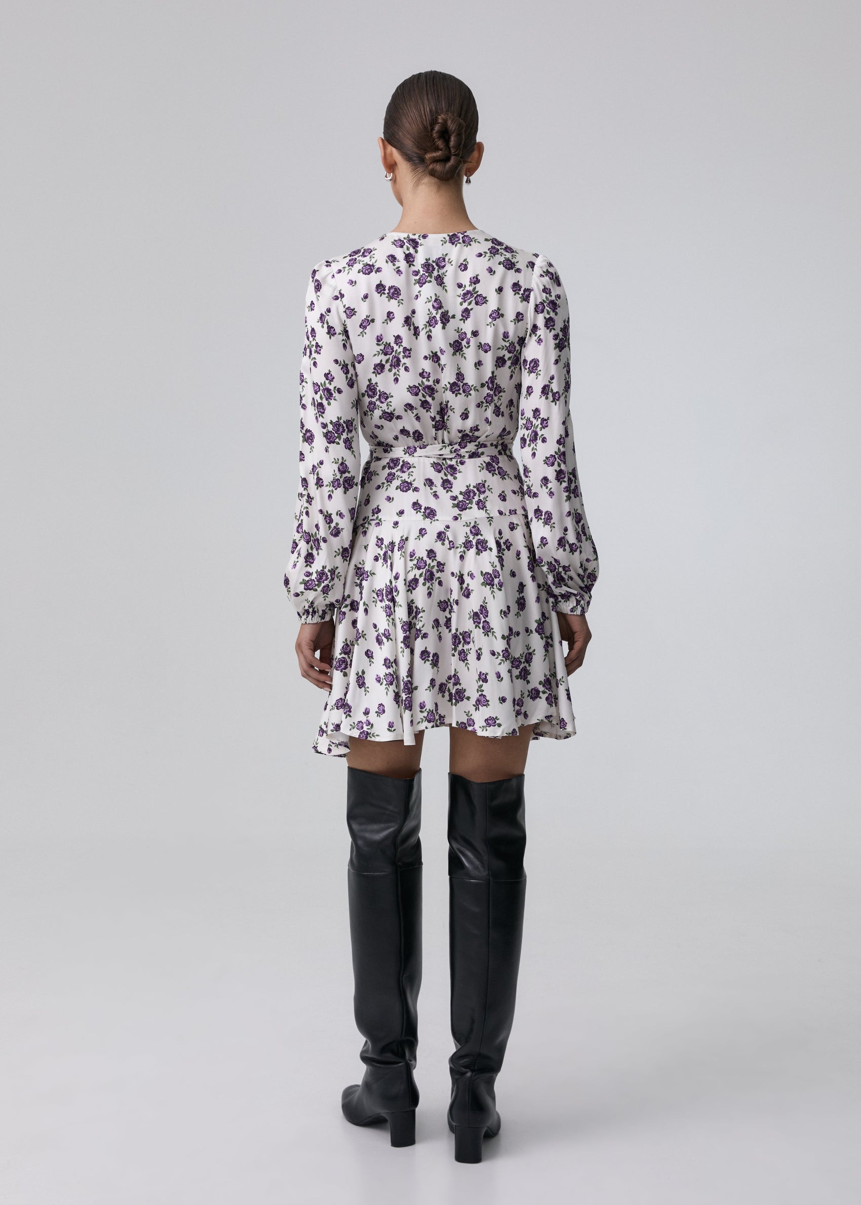 MARGARET LILAC WHISPER LECOLLET